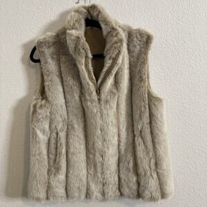 OLYMPIA LIMITED WOMEN’S SMALL BLONDE FAUX FUR VEST REVERSIBLE